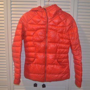 Lululemon puffer jacket